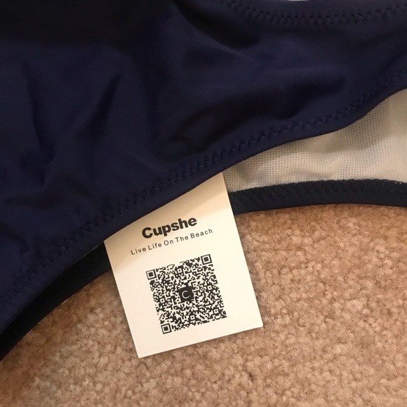 CUPSHE bikini bottoms - Picture 3 of 3